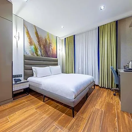 Dem Premium - Round Trip Airport Service - International Airport Hotel Istanbul